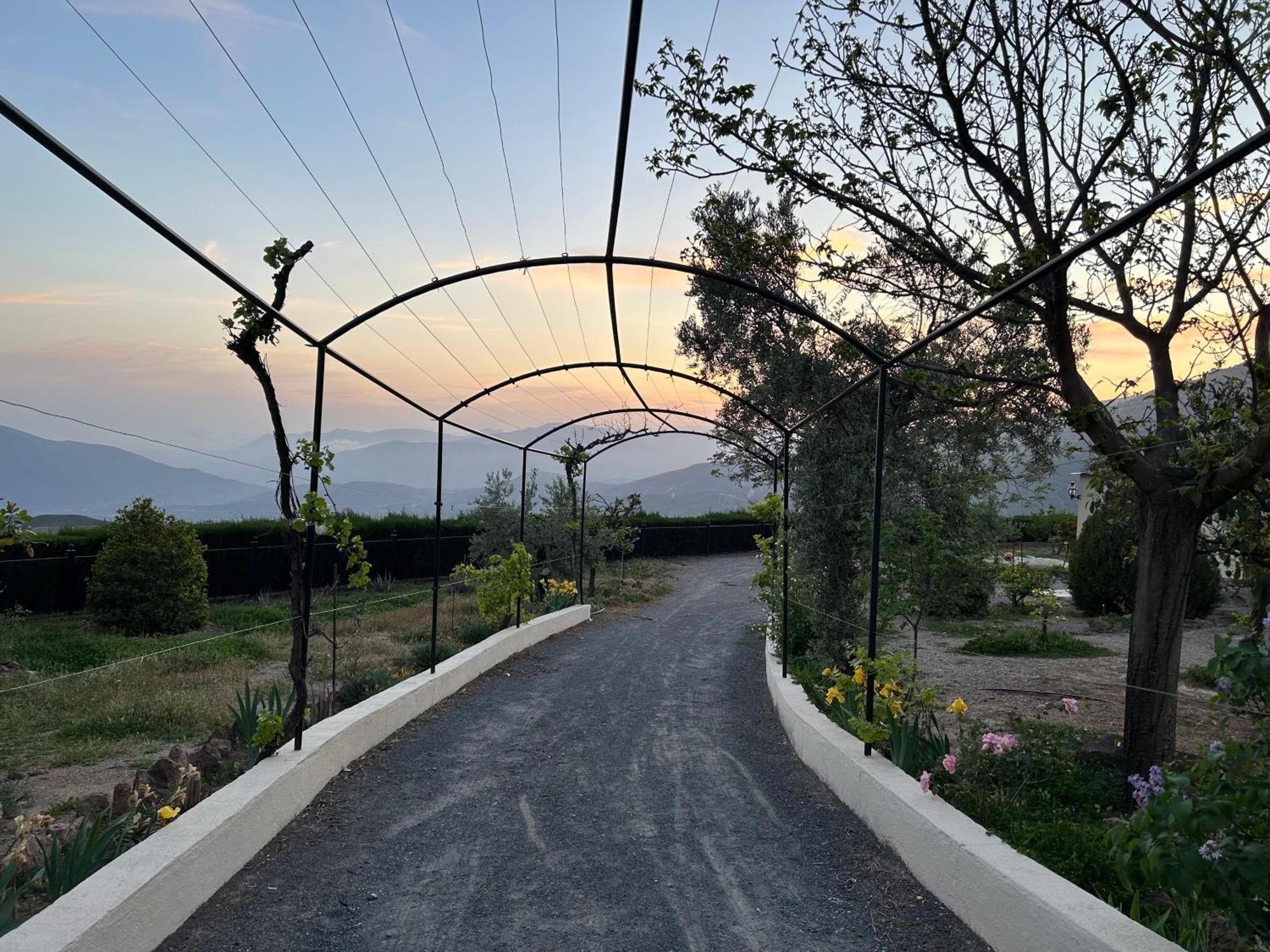 Villa Rustica En La Alpujarra - La Gualalla - Soportujar Carataunas Εξωτερικό φωτογραφία